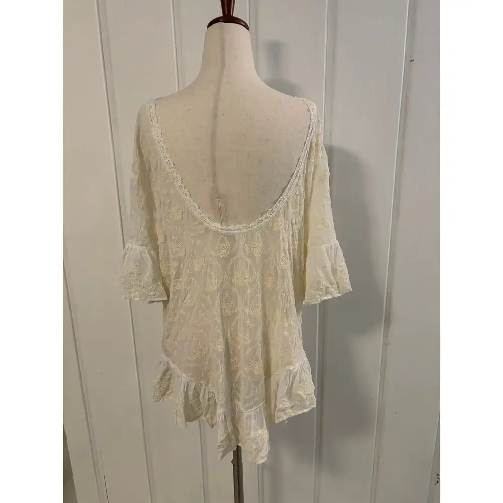 Anthropologie beautiful ivory